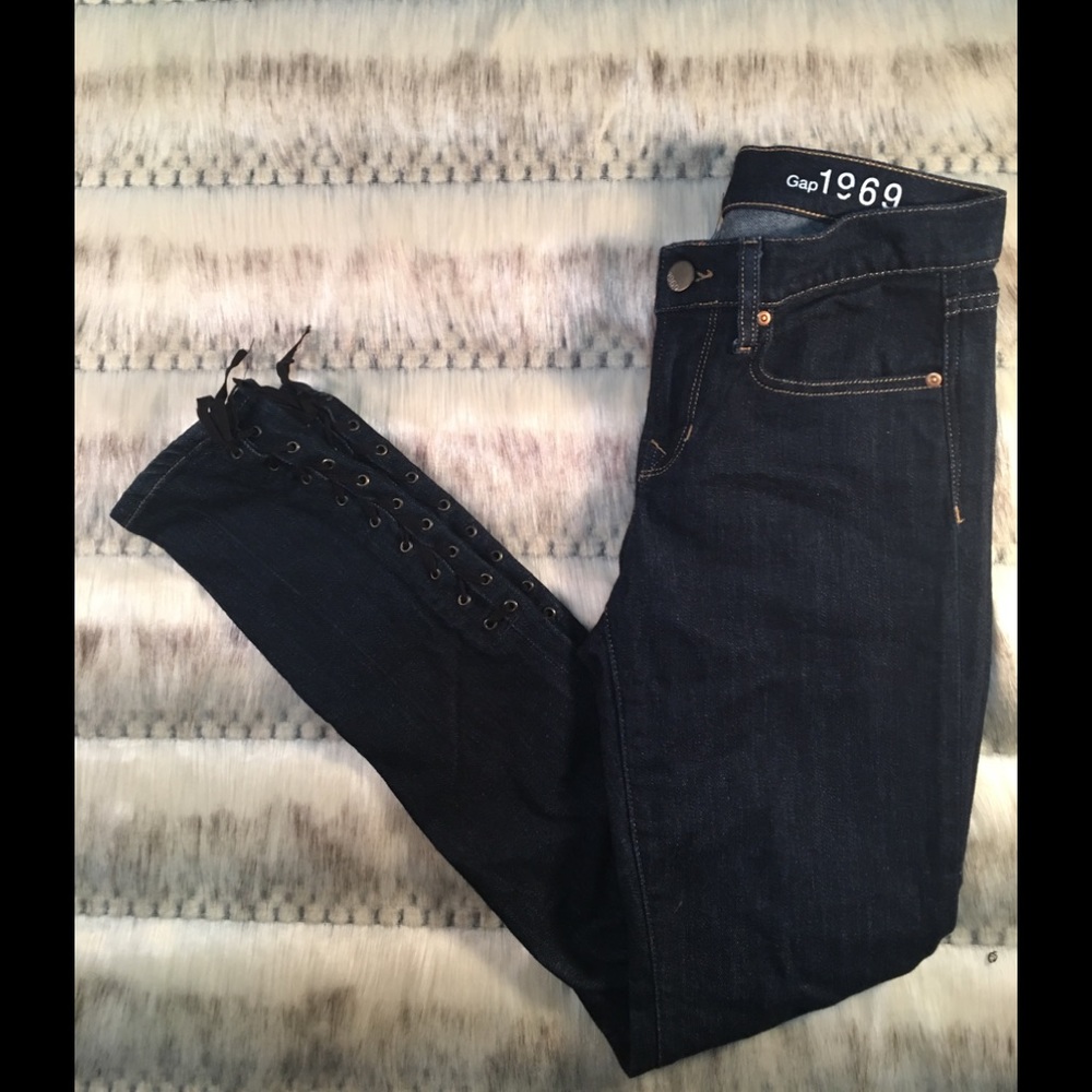 Gap1969 legging jean w/laced leg Size 27/4